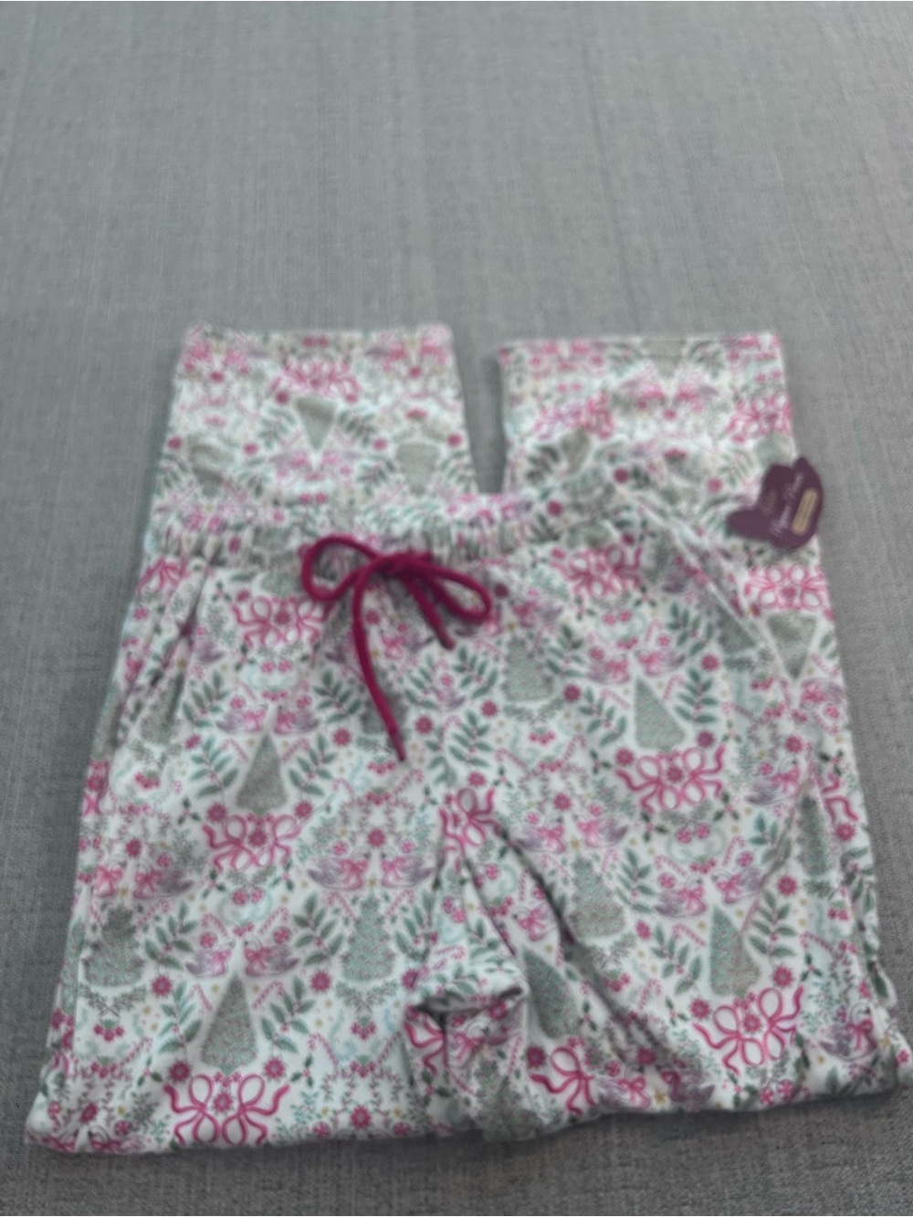Envogue White Holiday Floral & Candy-Print Pajama Pant Pink Accents. Size L NWT - Picture 2 of 8